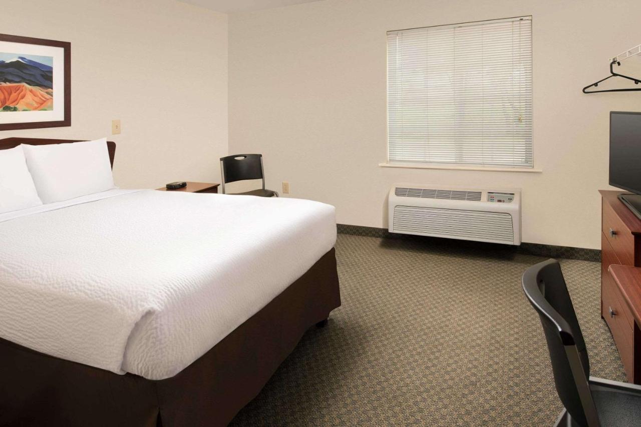Woodspring Suites Waco Near University Bagian luar foto