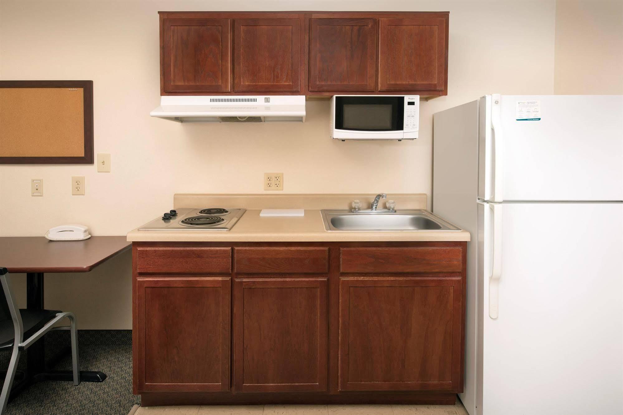 Woodspring Suites Waco Near University Bagian luar foto