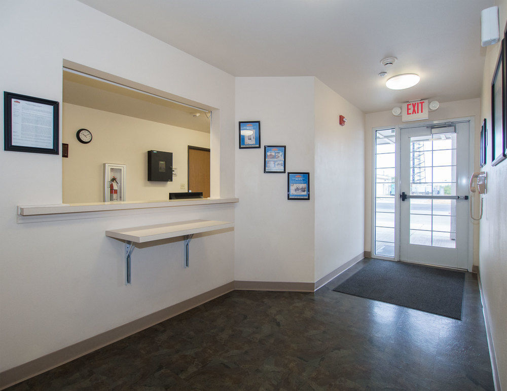 Woodspring Suites Waco Near University Bagian luar foto