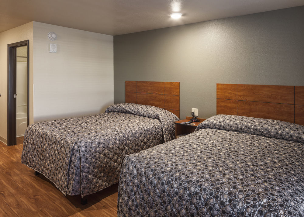 Woodspring Suites Waco Near University Bagian luar foto